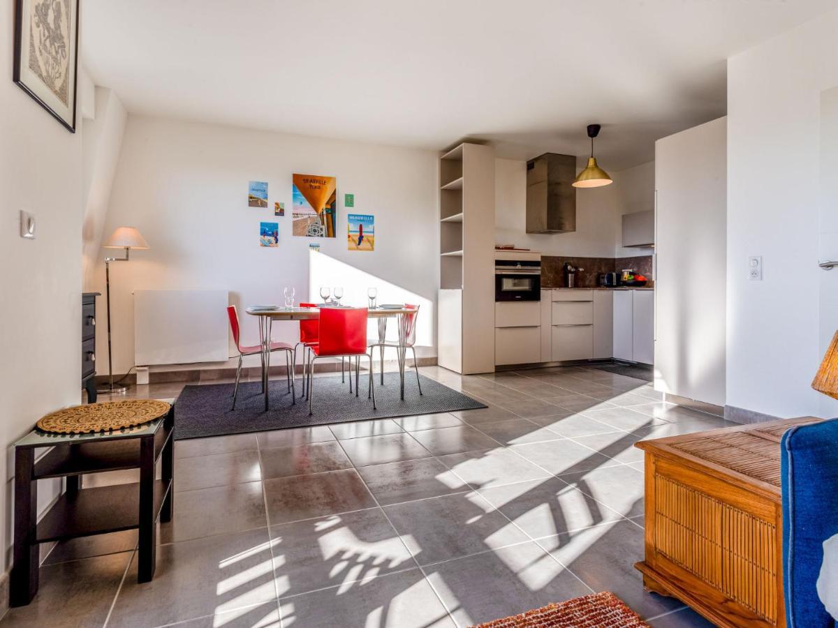 Apartment Les Arts-2 By Interhome Deauville Exterior photo
